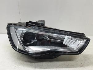 Used Headlight, right Audi S3 Sportback (8VA/8VF) 2.0 T FSI 16V Price € 450,00 Inclusive VAT offered by Collignon & Fils