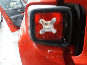 Gebrauchte Rücklicht links Jeep Renegade (BU) 1.0 T3 12V Preis € 75,00 Mit Mehrwertsteuer angeboten von Collignon & Fils