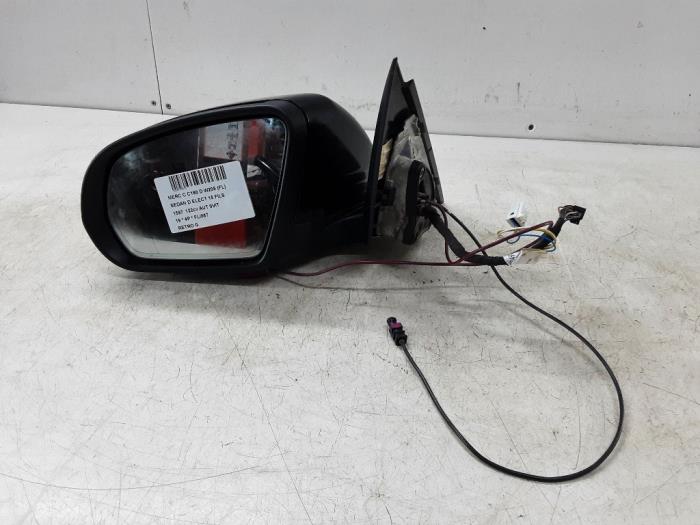 Wing mirror, left from a Mercedes-Benz C (W205) C-180d 1.6 Turbo 16V 2019