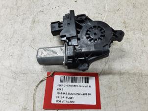 Used Door window motor Jeep Grand Cherokee L (WL) 2.0 4xe Price on request offered by Collignon & Fils