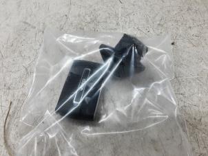 Used Ignition lock + key Jeep Grand Cherokee L (WL) 2.0 4xe Price on request offered by Collignon & Fils