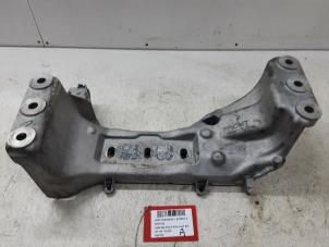 Used Gearbox mount Jeep Grand Cherokee L (WL) 2.0 4xe Price on request offered by Collignon & Fils