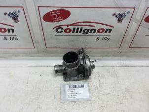 Used EGR valve BMW 3 serie (E46/4) 320d 16V Price on request offered by Collignon & Fils