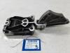 Gearbox mount from a Ford Focus 4, 2018 / 2025 1.0 EcoBoost 12V Hybrid 125, Hatchback, Electric Petrol, 999cc, 92kW (125pk), FWD, B7DC, 2020-06 / 2025-12 2022