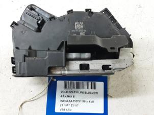 Used Door lock cylinder, right Volkswagen Golf VIII (CD1) 1.0 TSI 12V Price € 50,00 Inclusive VAT offered by Collignon & Fils