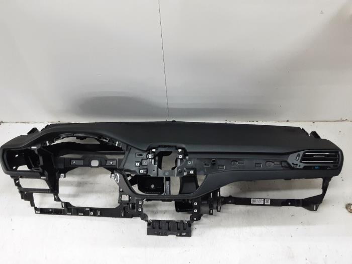 Belka panelu sterowania z Ford Focus 4 1.0 EcoBoost 12V Hybrid 125 2022