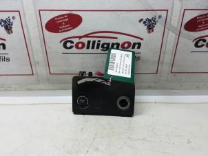 Used Ignition lock + key Renault Espace (JK) 1.9 dCi Expression Price on request offered by Collignon & Fils