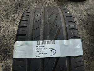 Used Tyre Volkswagen Golf VI (5K1) 1.4 TSI 160 16V Price € 30,00 Inclusive VAT offered by Collignon & Fils