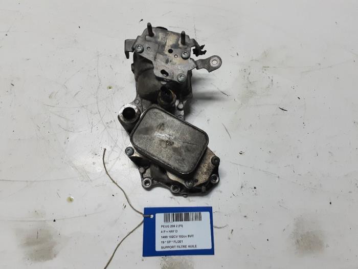 Miscellaneous from a Peugeot 208 I (CA/CC/CK/CL) 1.5 BlueHDi 100 2019