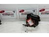 Front brake calliper, right from a Mercedes Vito (638.0), 1995 / 2003 2.2 CDI 108 16V, Delivery, Diesel, 2.148cc, 60kW (82pk), FWD, OM611980, 1999-03 / 2003-08, 638.094 2001
