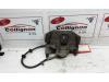 Front brake calliper, left from a Mercedes Vito (638.0), 1995 / 2003 2.2 CDI 108 16V, Delivery, Diesel, 2.148cc, 60kW (82pk), FWD, OM611980, 1999-03 / 2003-08, 638.094 2003
