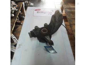 Used Front wheel hub Ford Focus C-Max 1.6 TDCi 16V Price on request offered by Collignon & Fils