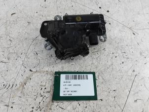 Used Central locking motor Audi A5 Sportback (F5A/F5F) 2.0 40 TFSI Mild Hybrid 16V Price on request offered by Collignon & Fils