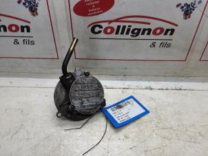 Used Brake servo vacuum pump Mercedes A (W168) 1.7 A-170 CDI 16V Price on request offered by Collignon & Fils
