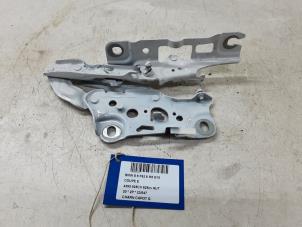 Used Bonnet Hinge BMW 8 serie (G15) Price on request offered by Collignon & Fils