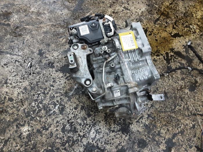 Gearbox from a Peugeot Partner (EF/EU) 1.5 BlueHDi 130 2020
