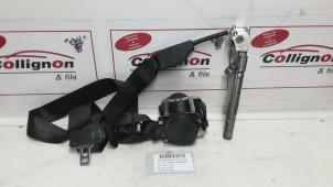 Used Front seatbelt, left Renault Megane IV (RFBB) 1.2 Energy TCE 130 Price on request offered by Collignon & Fils