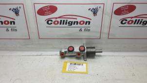 Used Master cylinder Smart Fortwo Coupé (450.3) 0.7 Price € 84,99 Inclusive VAT offered by Collignon & Fils