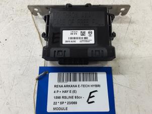 Used Engine management computer Renault Arkana (RJLL) Price € 75,00 Inclusive VAT offered by Collignon & Fils