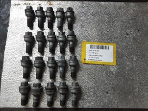 Used Set of wheel bolts Audi Q5 (8RB) 3.0 TDI V6 24V Quattro Price € 79,99 Inclusive VAT offered by Collignon & Fils