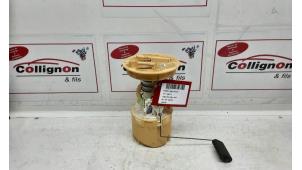 Used Oil dipstick Ford C-Max (DM2) 1.6 TDCi 16V 90 Price on request offered by Collignon & Fils
