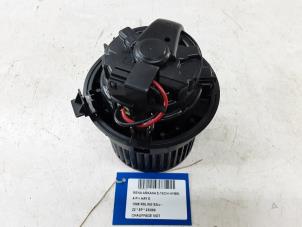 Used Heating and ventilation fan motor Renault Arkana (RJLL) Price € 99,99 Inclusive VAT offered by Collignon & Fils