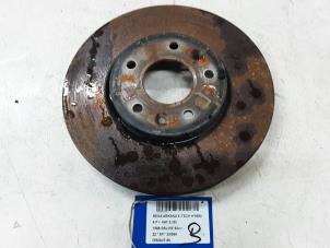 Used Front brake disc Renault Arkana (RJLL) Price € 50,00 Inclusive VAT offered by Collignon & Fils