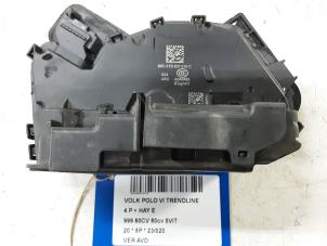 Used Door lock cylinder, right Volkswagen Polo VI (AW1) 1.0 MPI 12V Price € 50,00 Inclusive VAT offered by Collignon & Fils