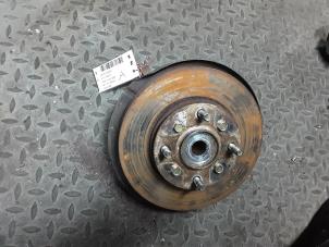 Used Front wheel hub Hyundai Coupe 1.6 16V Price on request offered by Collignon & Fils