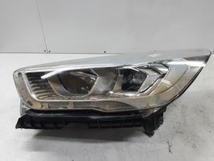 Used Headlight, left Ford Kuga II (DM2) 1.5 EcoBoost 16V 120 Price € 149,99 Inclusive VAT offered by Collignon & Fils