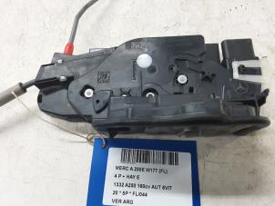 Used Door lock cylinder, left Mercedes A (177.0) 1.3 A-250 e Turbo 16V Price € 75,00 Inclusive VAT offered by Collignon & Fils