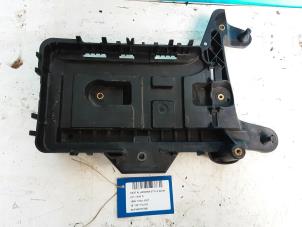 Used Battery box Seat Alhambra (7N) 2.0 TDI 16V E-Ecomotive Price € 19,99 Inclusive VAT offered by Collignon & Fils