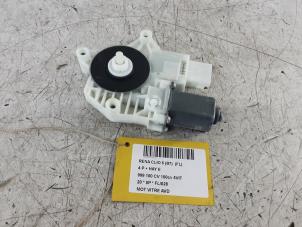 Used Door window motor Renault Clio V (RJAB) 1.0 TCe 100 12V Price € 50,00 Inclusive VAT offered by Collignon & Fils
