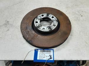 Used Front brake disc Peugeot 5008 II (M4/MC/MJ/MR) 1.5 BlueHDi 130 Price € 30,00 Inclusive VAT offered by Collignon & Fils