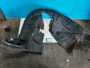 Used Inner wheel arch Nissan Qashqai (J11) 1.3 DIG-T 158 16V Price € 50,00 Inclusive VAT offered by Collignon & Fils