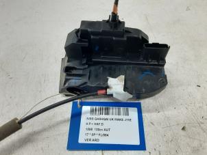 Used Door lock cylinder, right Nissan Qashqai (J11) 1.6 dCi Price € 50,00 Inclusive VAT offered by Collignon & Fils