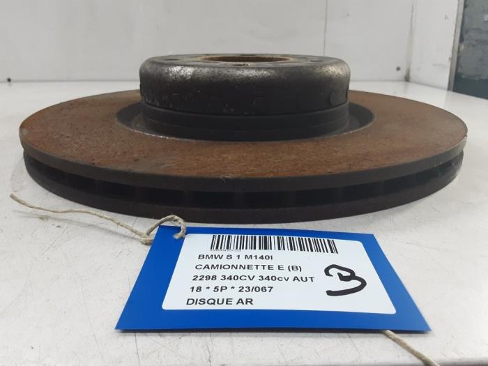 Rear brake disc from a BMW 1 serie (F20) M140i 3.0 24V 2018