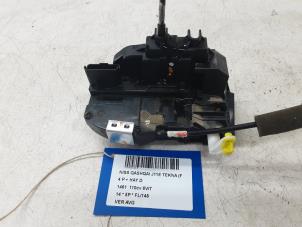 Used Door lock cylinder, left Nissan Qashqai (J11) 1.5 dCi DPF Price € 50,00 Inclusive VAT offered by Collignon & Fils