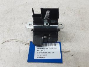 Used Rear lock cylinder Volkswagen Golf VII (AUA) 1.2 TSI 16V Price € 50,00 Inclusive VAT offered by Collignon & Fils
