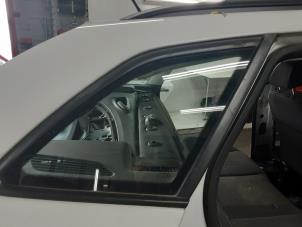 Usados Ventanilla triangular derecha detrás Seat Ibiza ST (6J8) 1.2 TDI Ecomotive Precio € 39,99 IVA incluido ofrecido por Collignon & Fils
