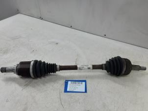Used Front drive shaft, left Dacia Dokker (0S) 1.6 16V Price € 124,99 Inclusive VAT offered by Collignon & Fils