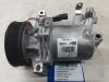 Air conditioning pump from a Dacia Dokker (0S), 2012 1.6 16V, MPV, Petrol, 1.598cc, 75kW (102pk), FWD, H4M738, 2015-04, 0SDCV5; 0SDCVG 2019