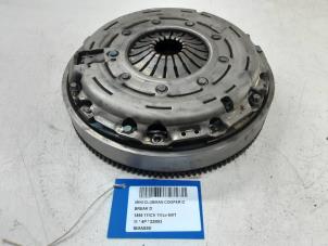 Used Dual mass flywheel Mini Clubman (R55) 1.6 Cooper D Price € 199,99 Inclusive VAT offered by Collignon & Fils