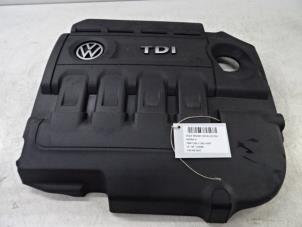 Usados Cobertor motor Volkswagen Passat (3G2) 1.6 TDI 16V Precio € 39,99 IVA incluido ofrecido por Collignon & Fils