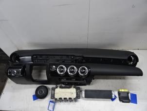 Usagé Set de airbag Mercedes A (177.0) 1.5 A-180d Prix € 999,99 Prix TTC proposé par Collignon & Fils