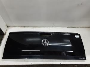 Usagé Hayon arrière Mercedes X (470) 350d 3.0 V6 24V 4-Matic Prix € 700,00 Prix TTC proposé par Collignon & Fils