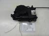 Central locking motor from a BMW 5 serie (F10), 2009 / 2016 520d xDrive 16V, Saloon, 4-dr, Diesel, 1.995cc, 140kW (190pk), 4x4, B47D20A, 2014-07 / 2016-10, 5E71 2015