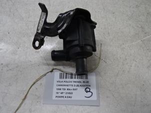 Used Water pump Volkswagen Polo VI (AW1) 1.0 TGI 12V Price € 50,00 Inclusive VAT offered by Collignon & Fils