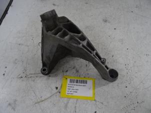 Used Engine mount Audi A5 Sportback (8TA) 2.0 TDI 16V Price € 39,99 Inclusive VAT offered by Collignon & Fils