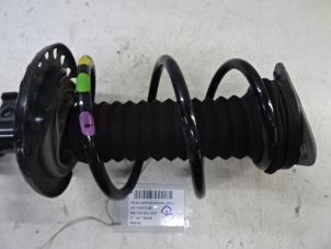 Used Front spring screw Renault Captur (2R) 0.9 Energy TCE 12V Price on request offered by Collignon & Fils